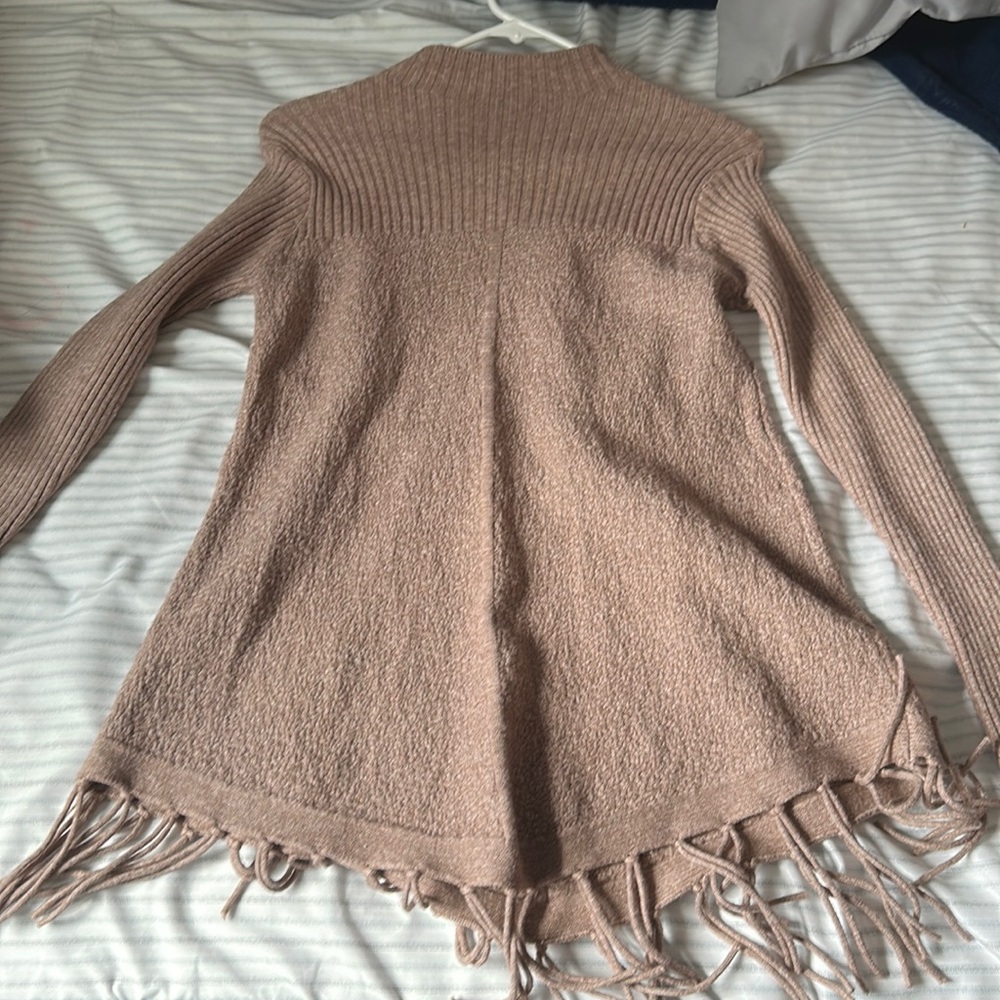 Warm sweatshirt brown